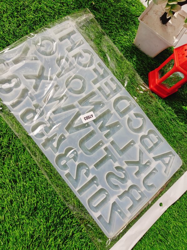 Reverse Alphabet mold with hole