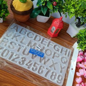 Front Pouring Alphabet Mold